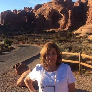 Meet your Posher, Jo